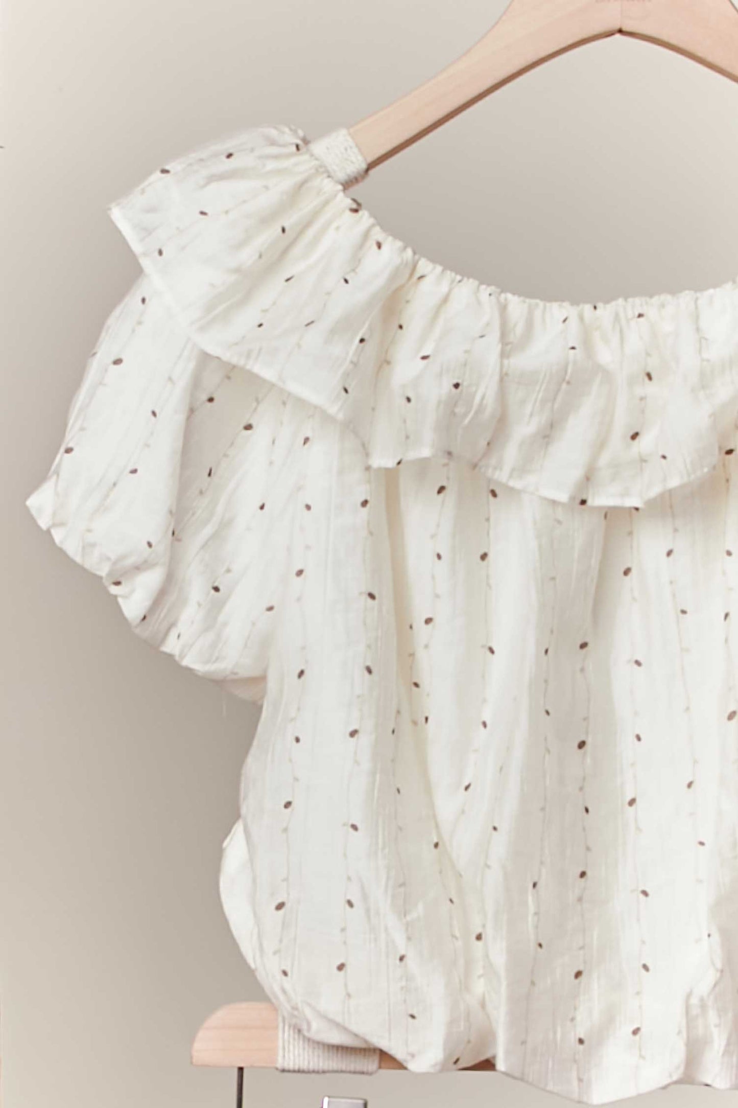 Printed Ruffle Off Shoulder Short Sleeve Top