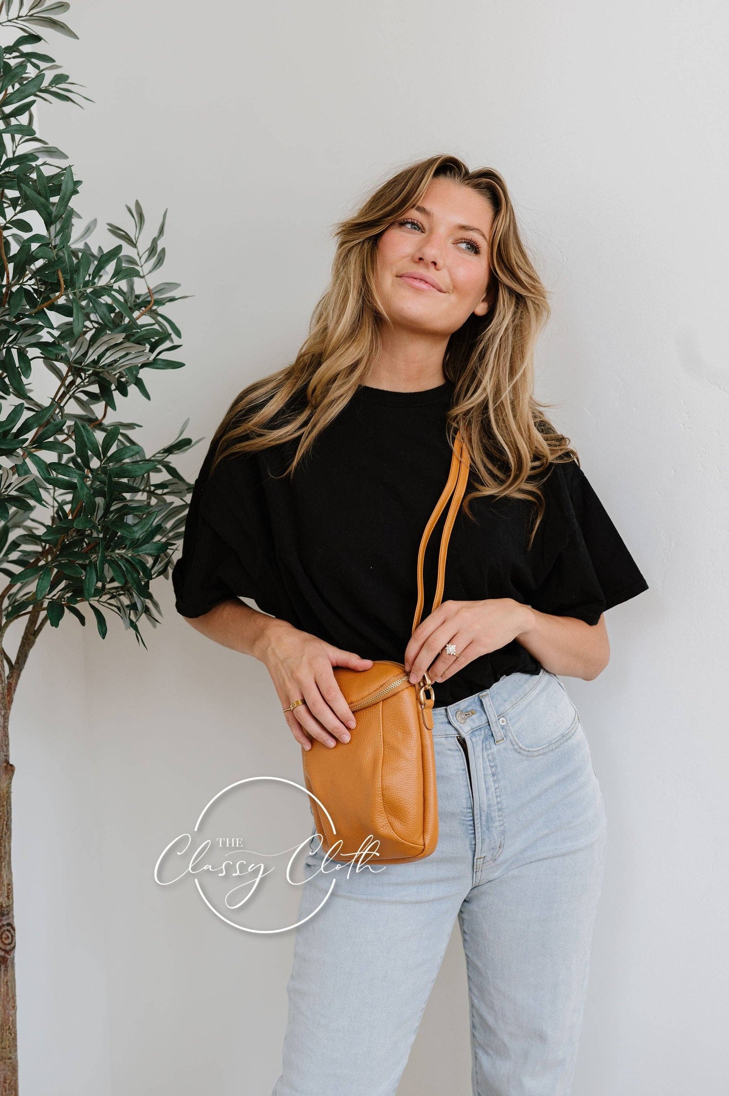 Corinne Crossbody Bag - Tan - Gold Love Strap