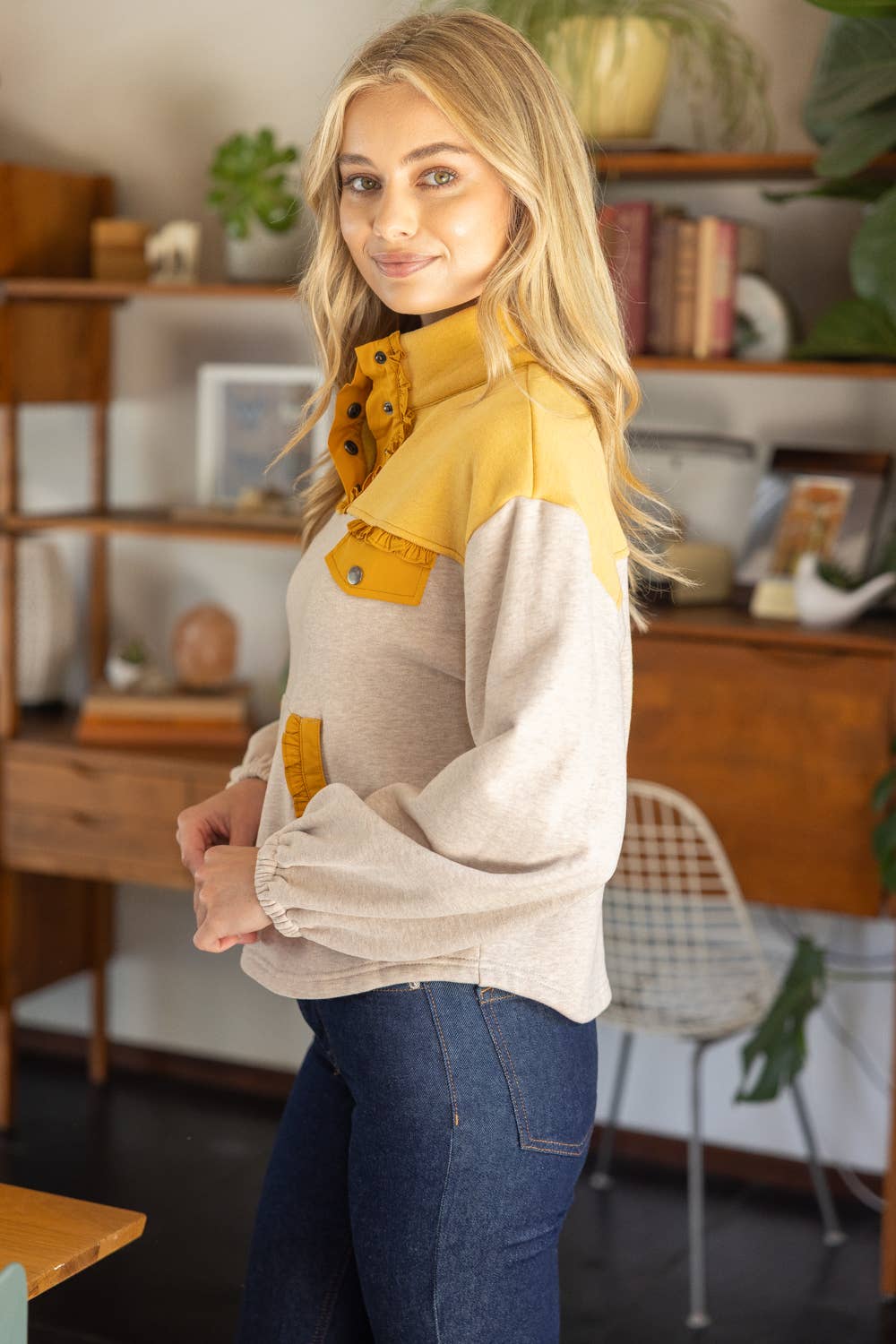 Color Block Quarter Snap Button Sweatshirt