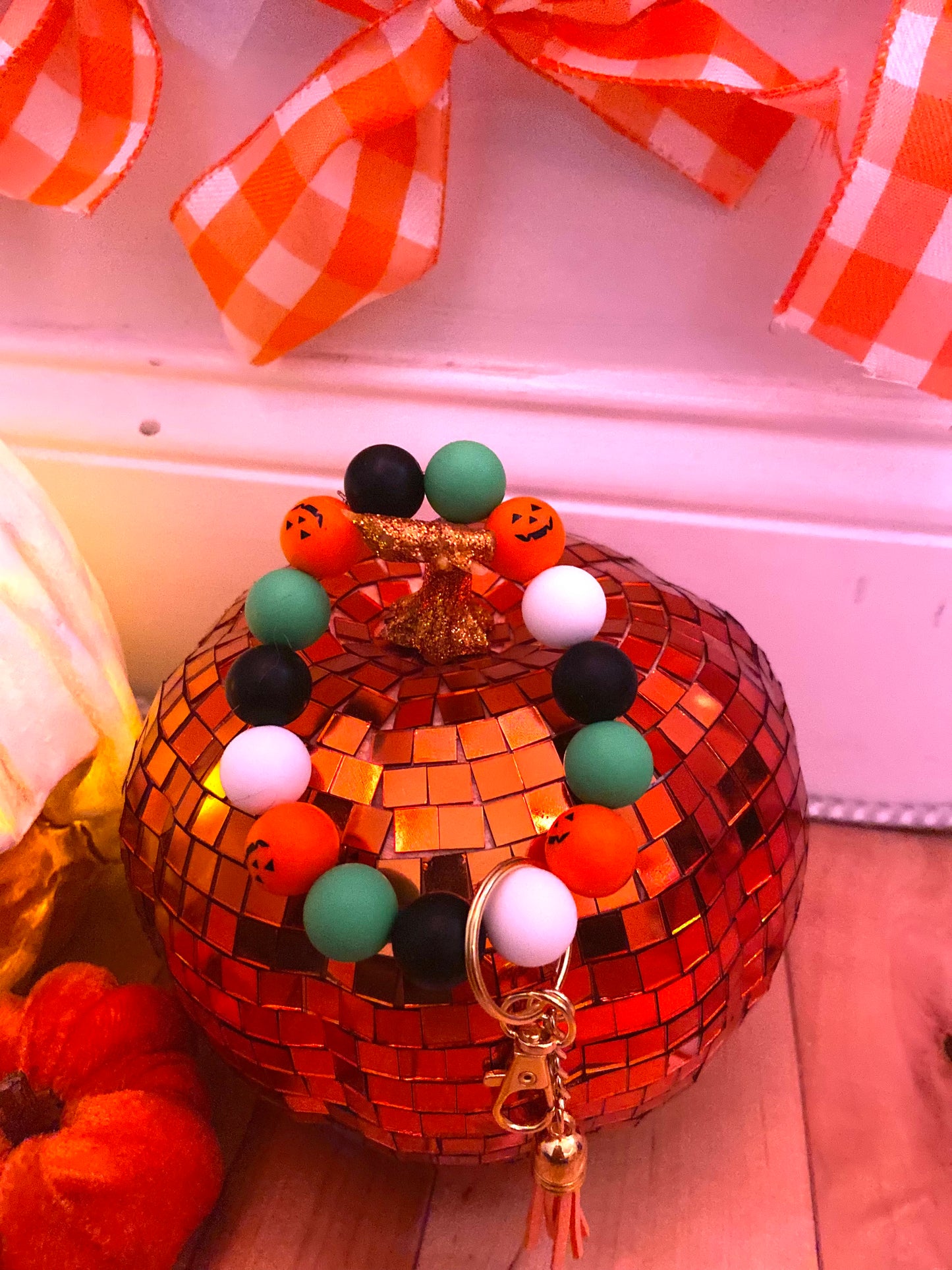 Happy Spooky Jack-O-Lantern Keychain