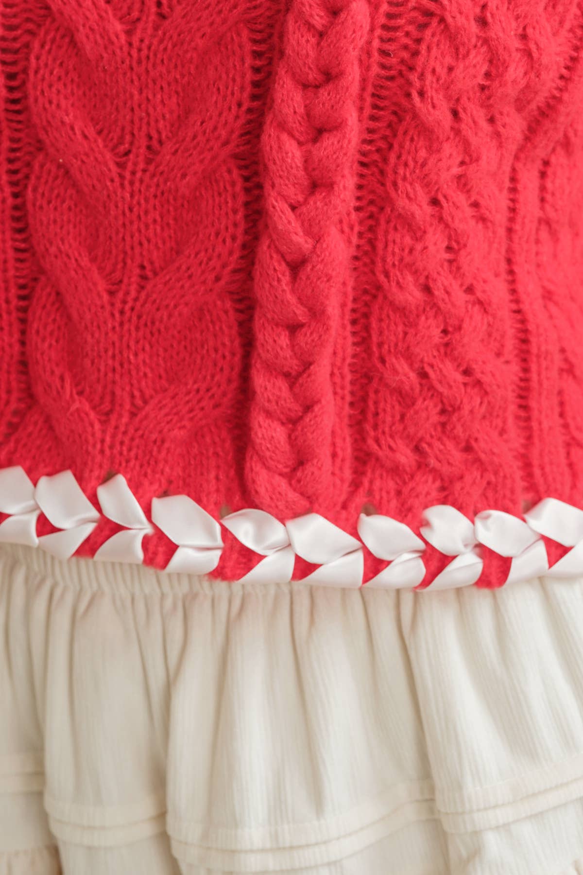 CABLE KNIT CONTRAST STITCH CROPPED SWEATER by Cloud Ten